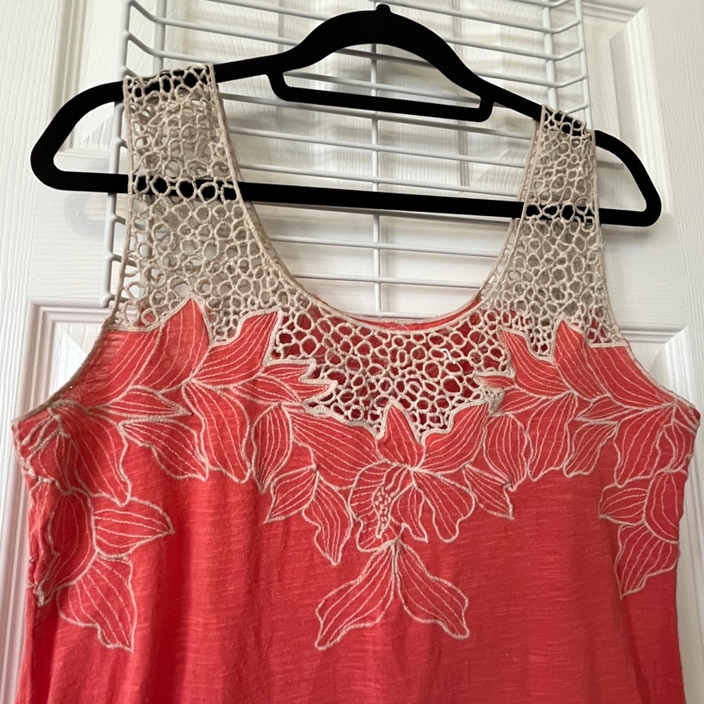 Orange Tank size M
